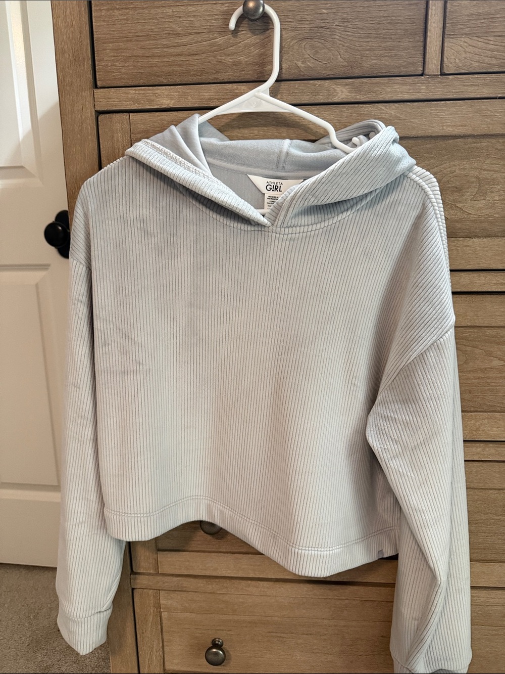 Athleta Light Gray Ribbed Cropped Pullover Hoodie